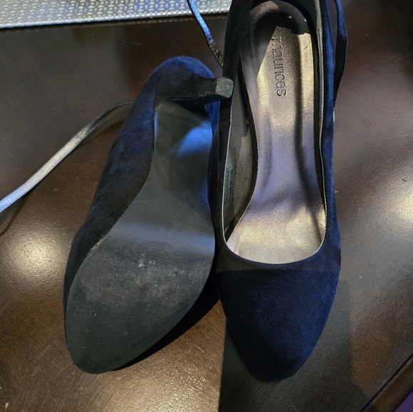 Maurice's size 10 mini platform heels with ankle strap. - Picture 10 of 10